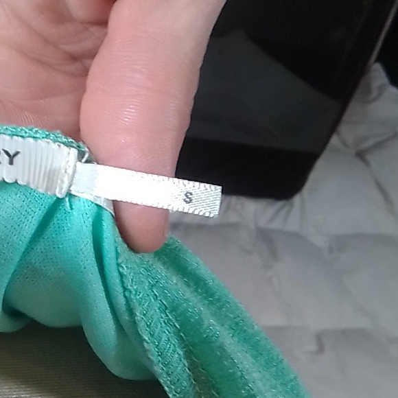 Long green evening gown by Poetry - Picture 6 of 6